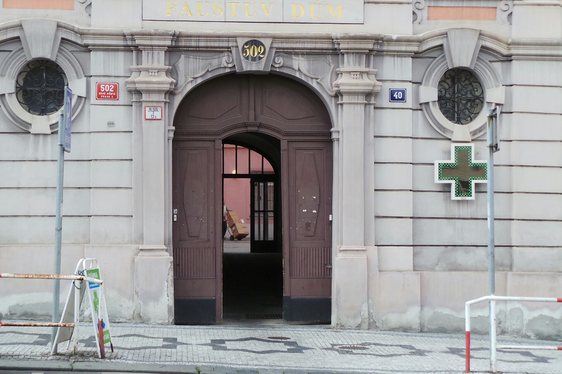 Knihovna Spolku mediků českých