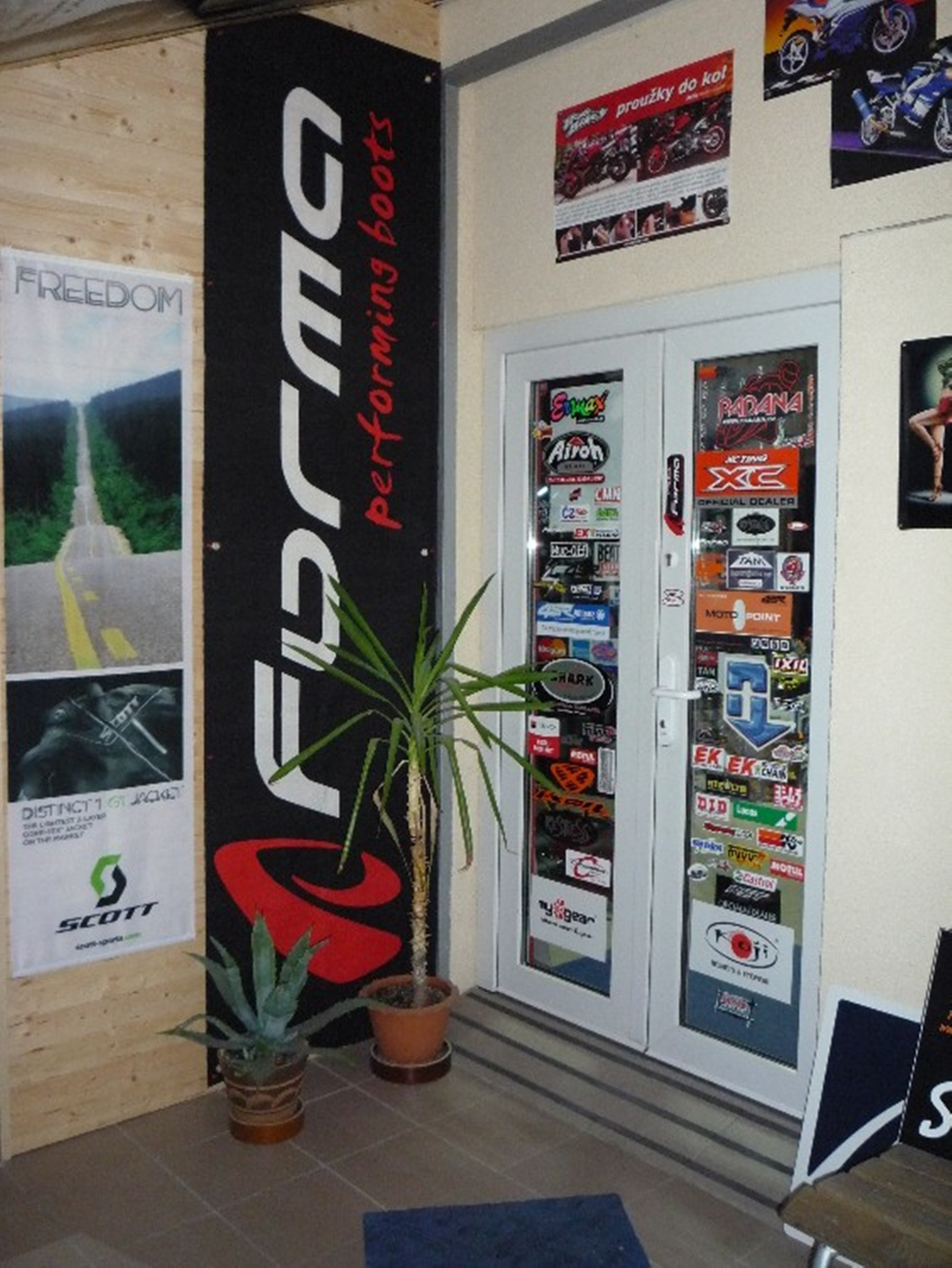 MOTOJOMAX foto 2