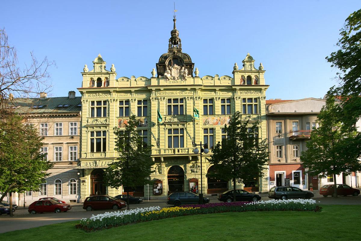 Taneční škola GREGORIADES