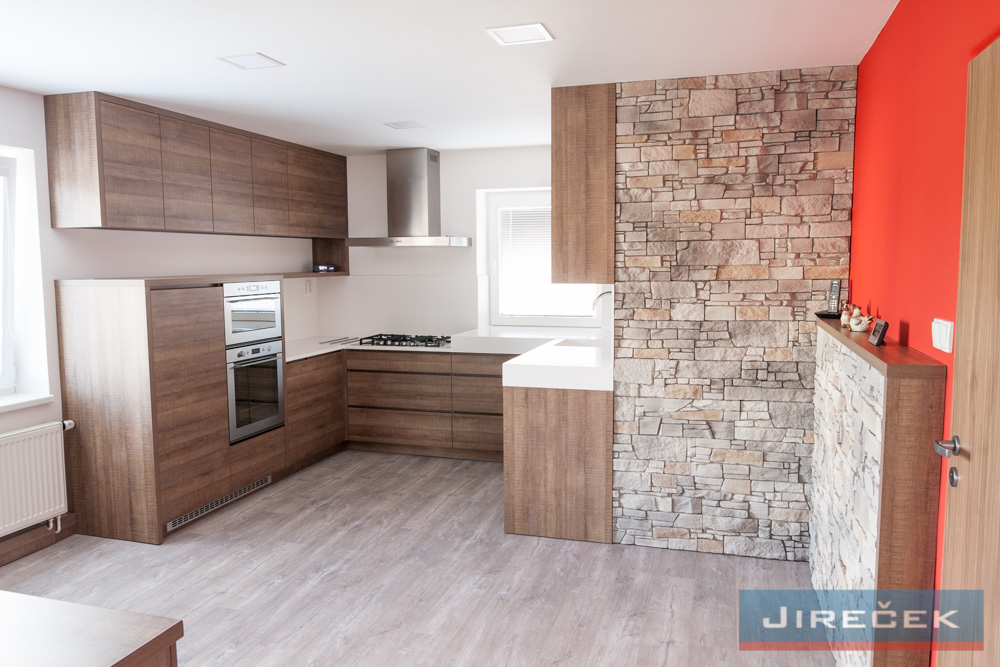 Jireček - nábytek na míru foto 2