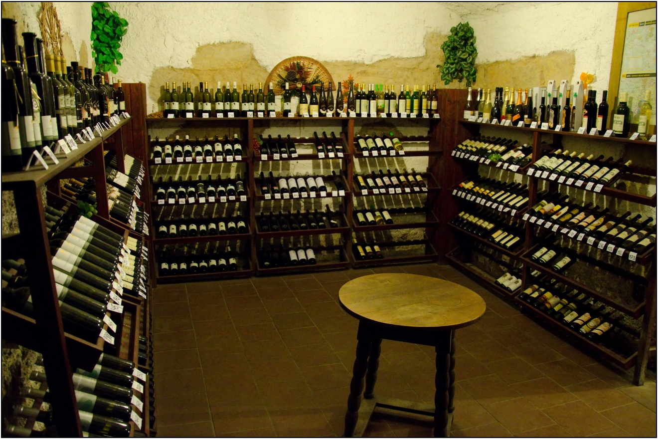 Vinotheum - Vinotéka Plzeň foto 3