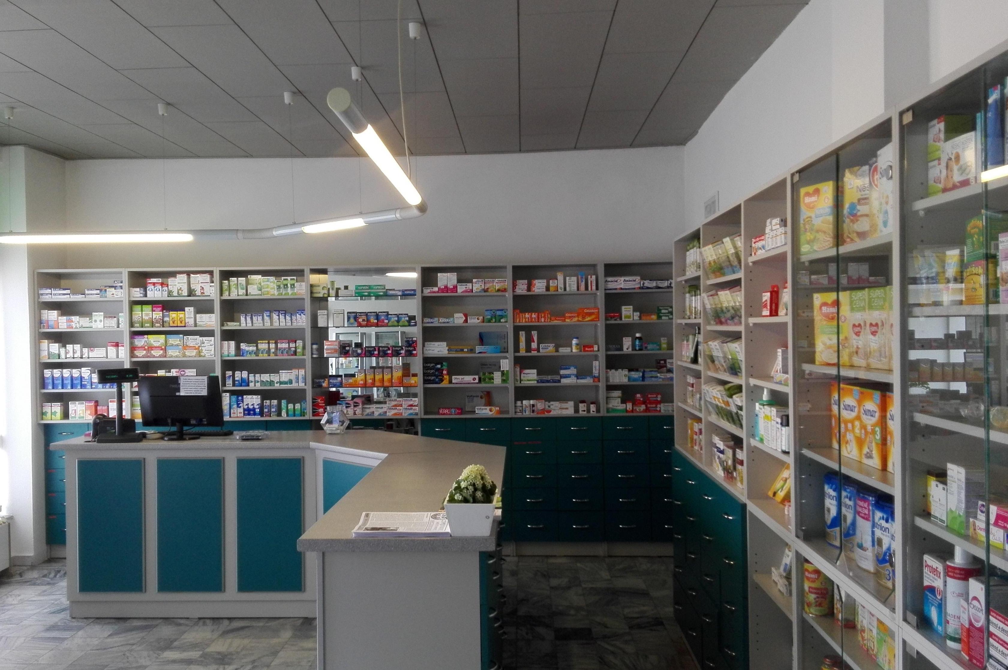 Lékárna u Mikoláše Alše