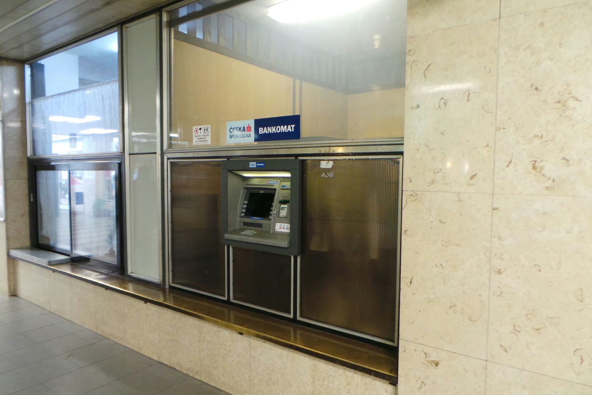 Bankomat České spořitelny