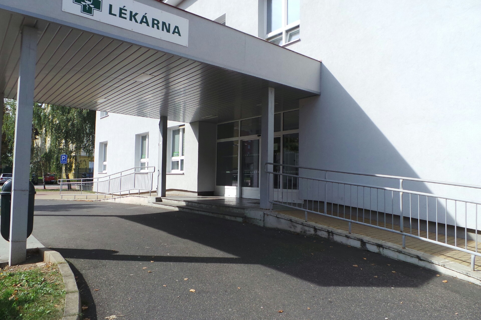 MUDr. Alena Dernerová