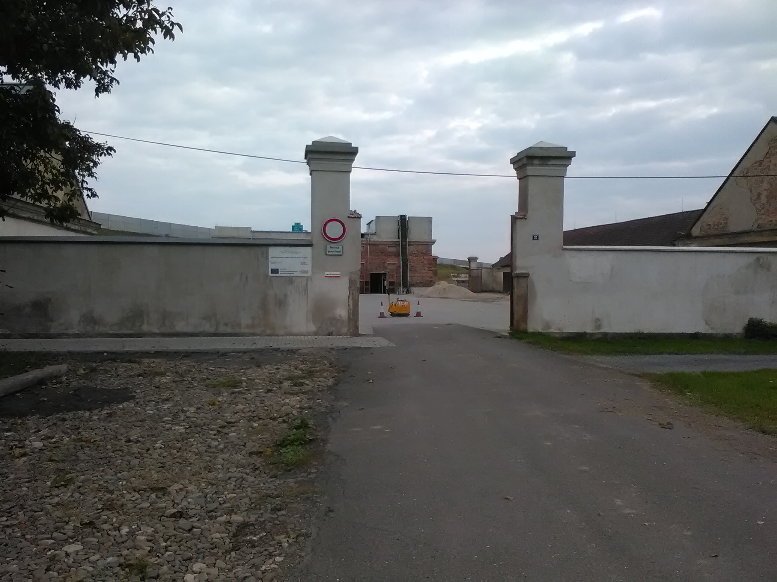 STROJEASTAVBY TVRDOŇ, s.r.o. foto 5
