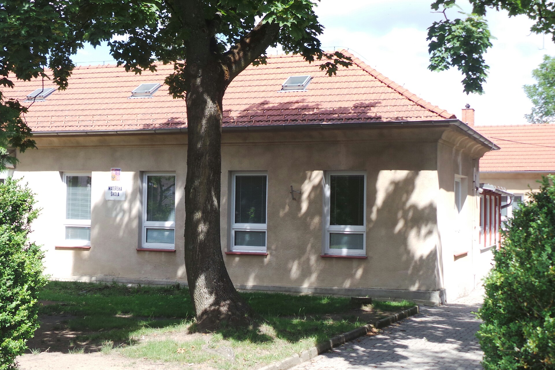 MŠ Moravské Budějovice, Husova