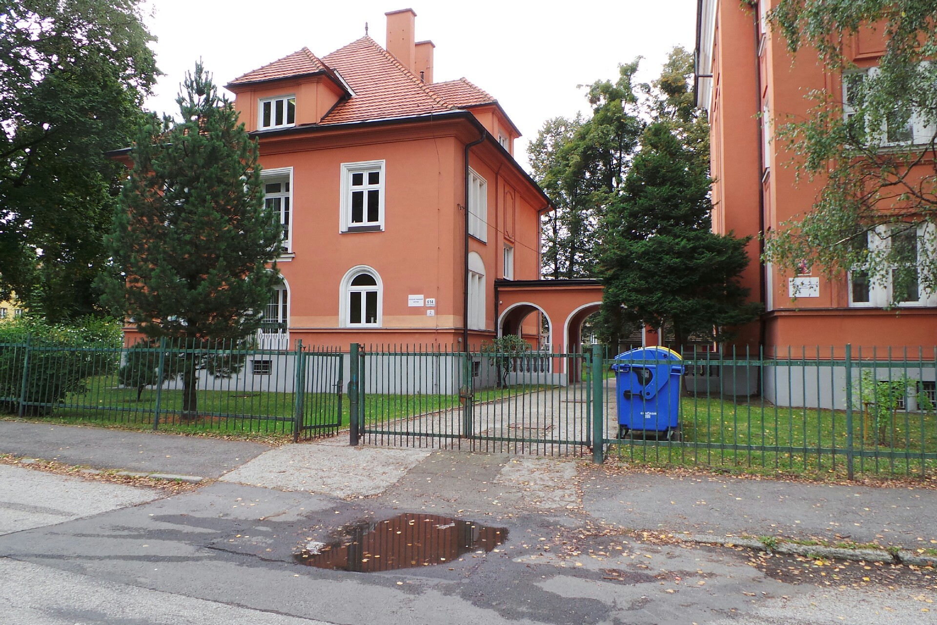 ZŠ Karviná, Komenského