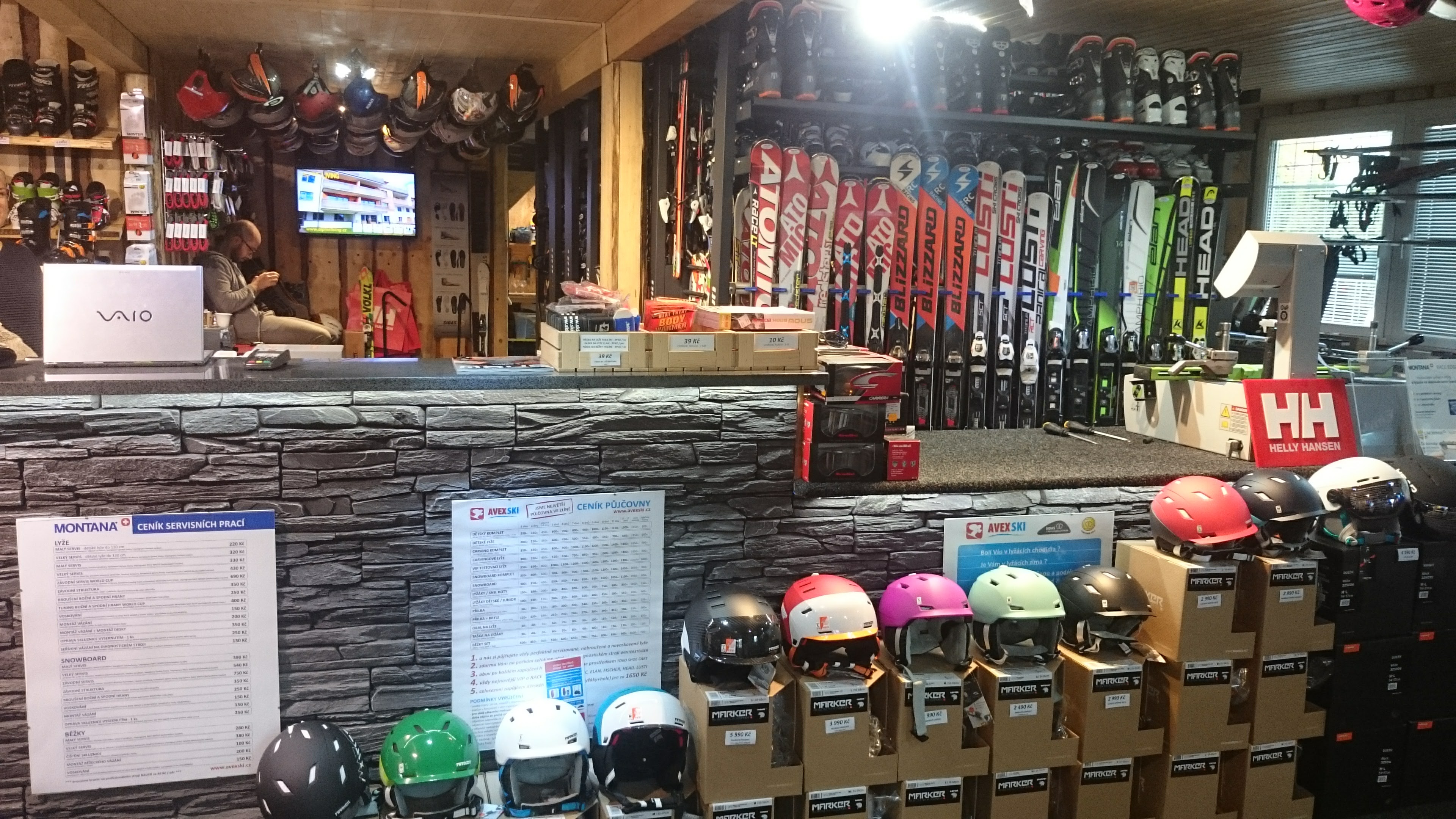 AVEX SKI foto 2