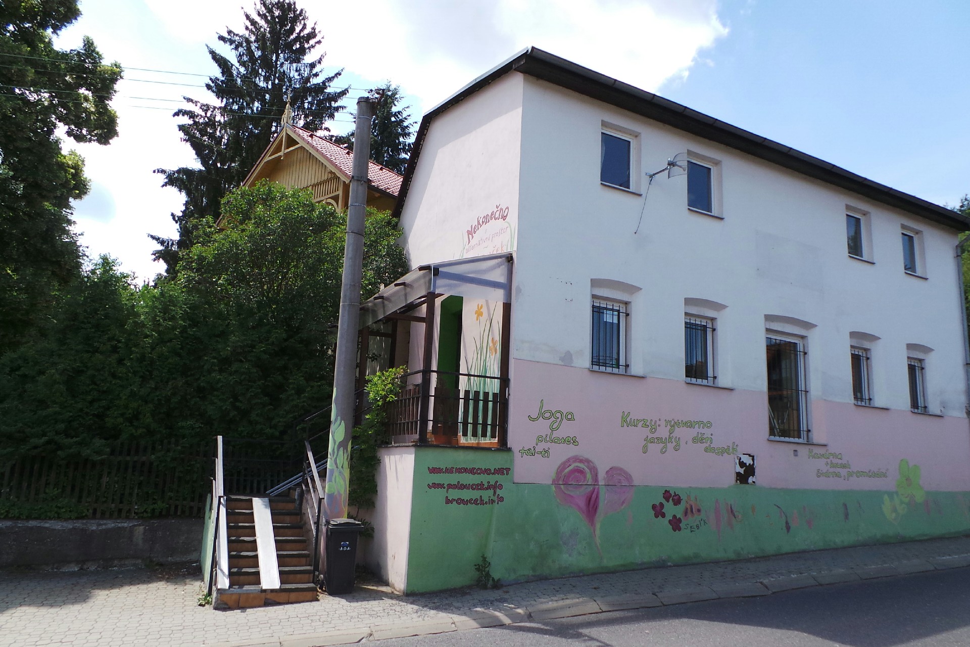 Komunitní centrum Nekonečno