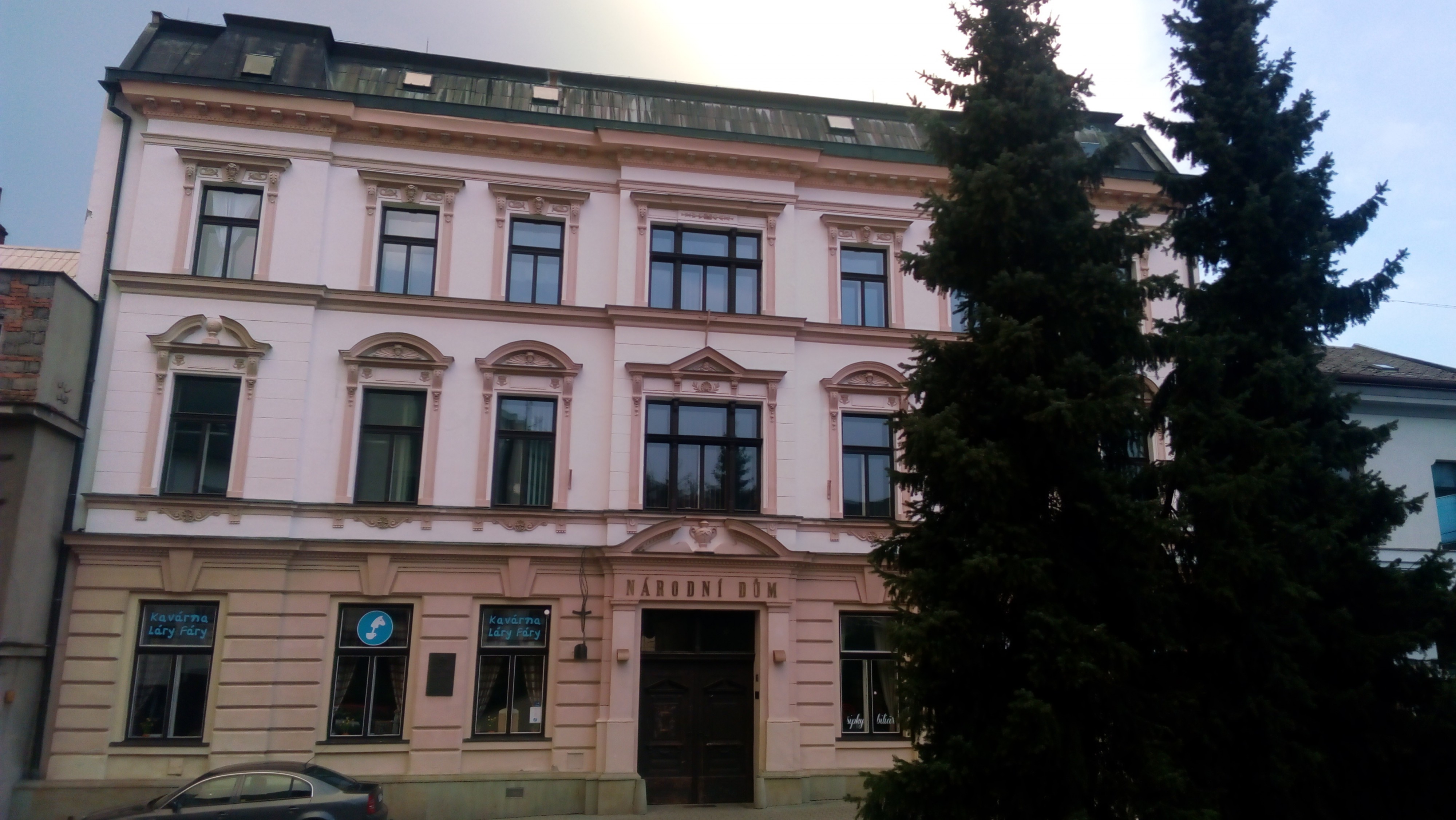 Pelclovo divadlo foto 2