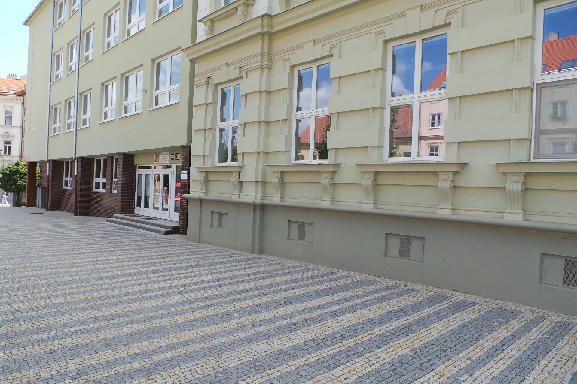 Střední zdravotnická škola a vyšší odborná škola zdravotnická Znojmo