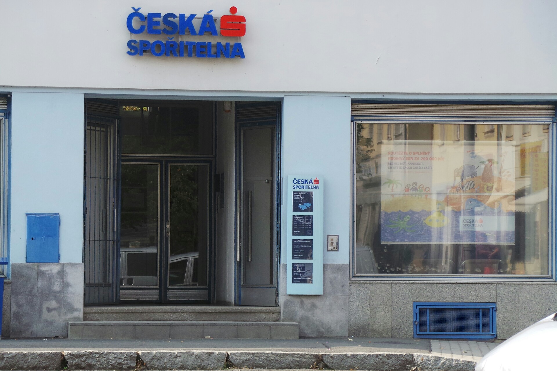 Bankomat České spořitelny foto 2