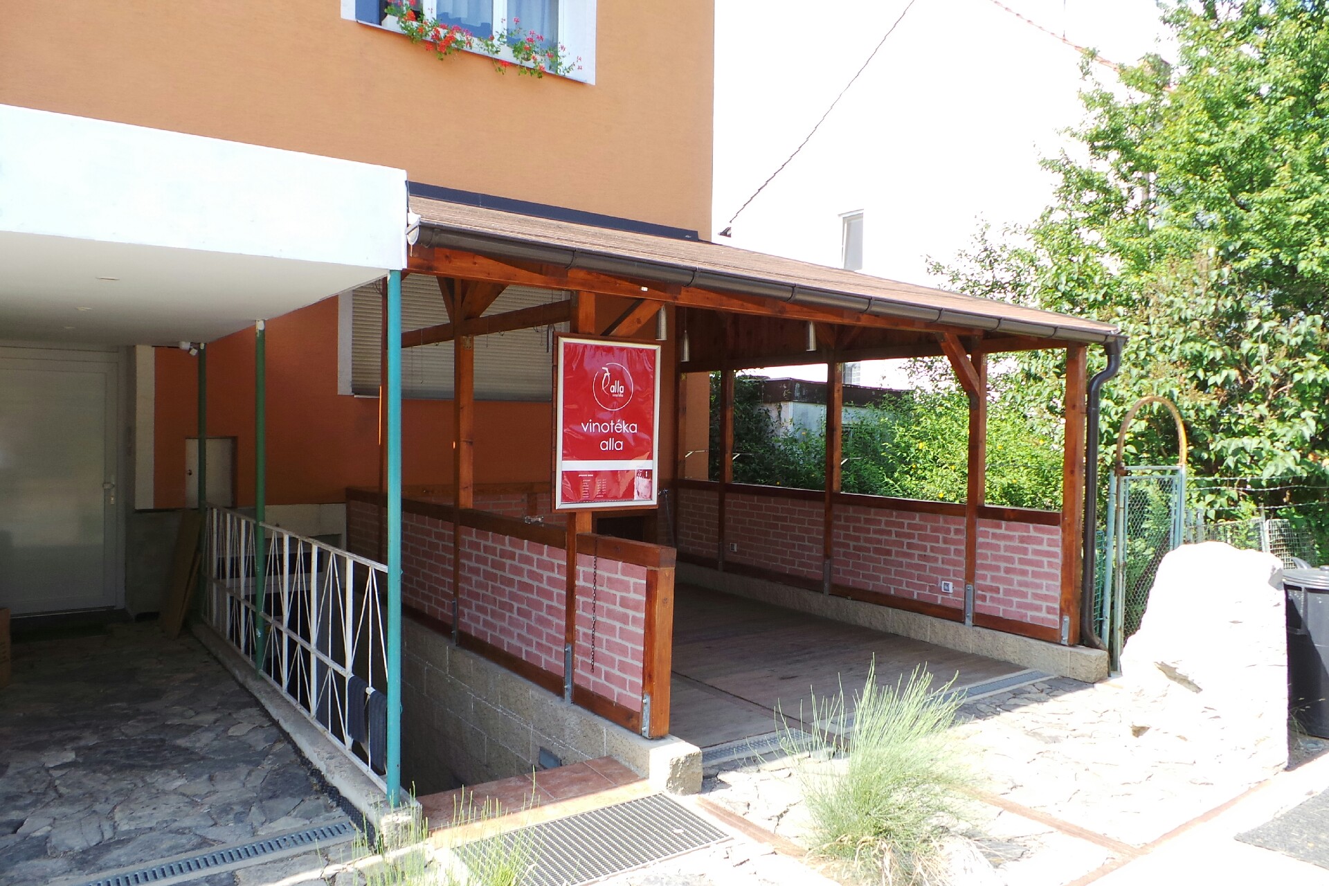 Vinotéka alla - Ing. Alla Kolofíková foto 1