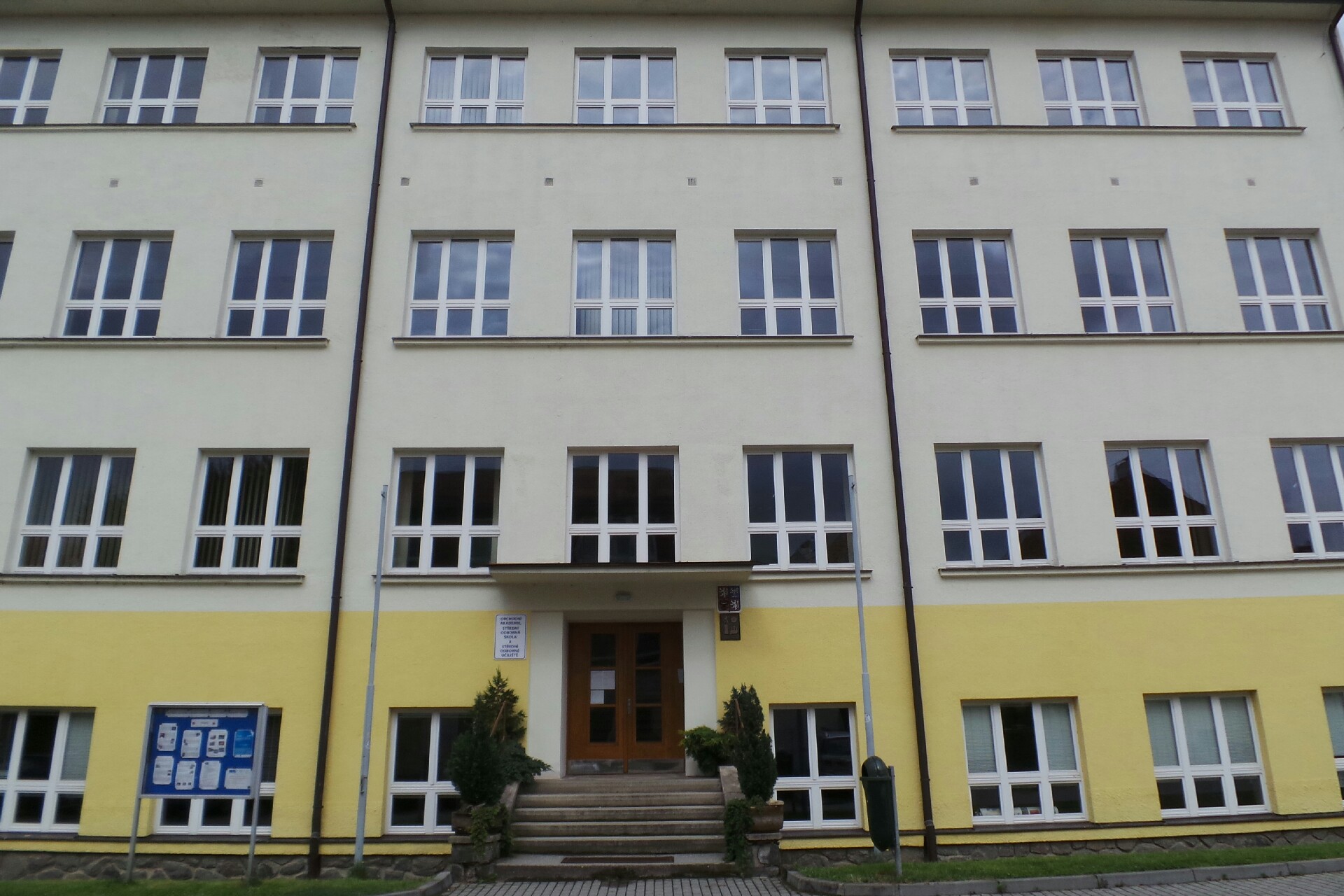 Obchodní akademie, Střední odborná škola a Střední odborné učiliště, Třeboň