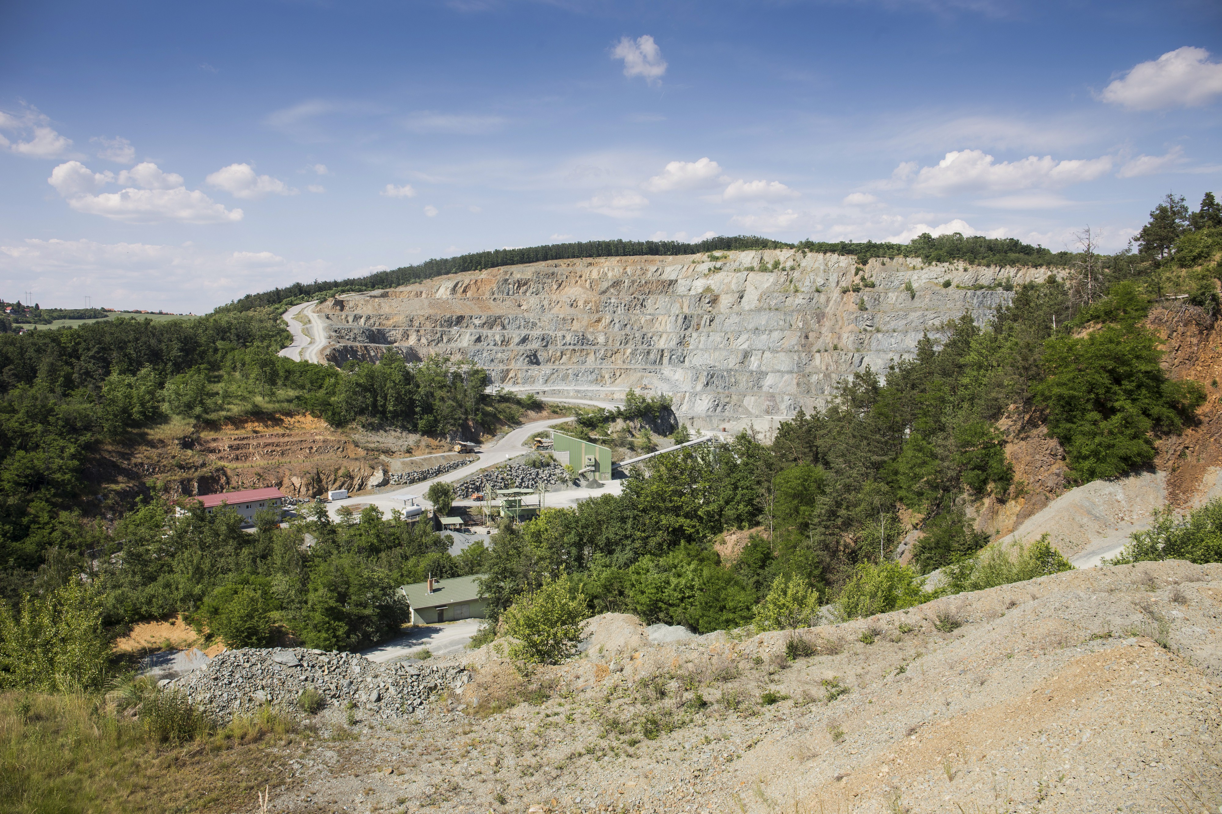 KÁMEN Zbraslav, a.s. - Kamenolom Želešice foto 2
