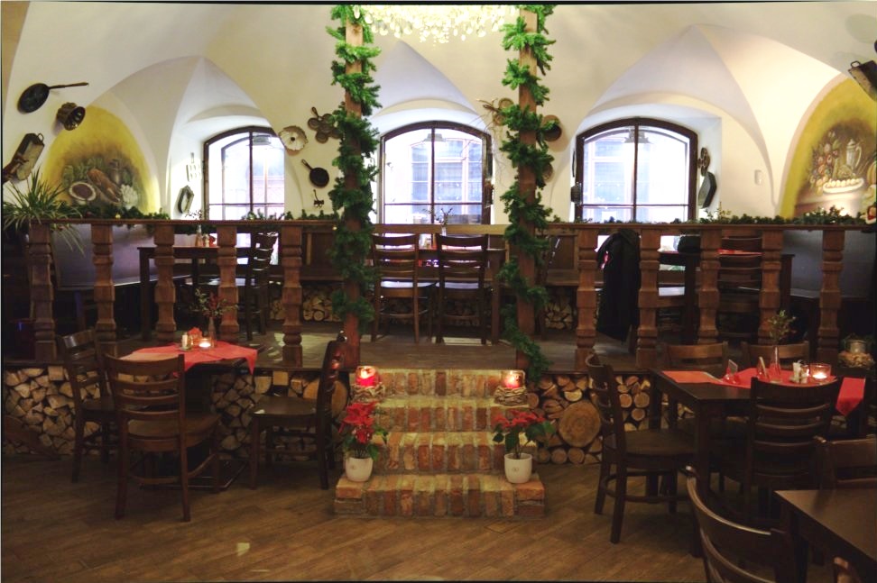 PLNÝ PEKÁČ - restaurace a pivnice foto 4