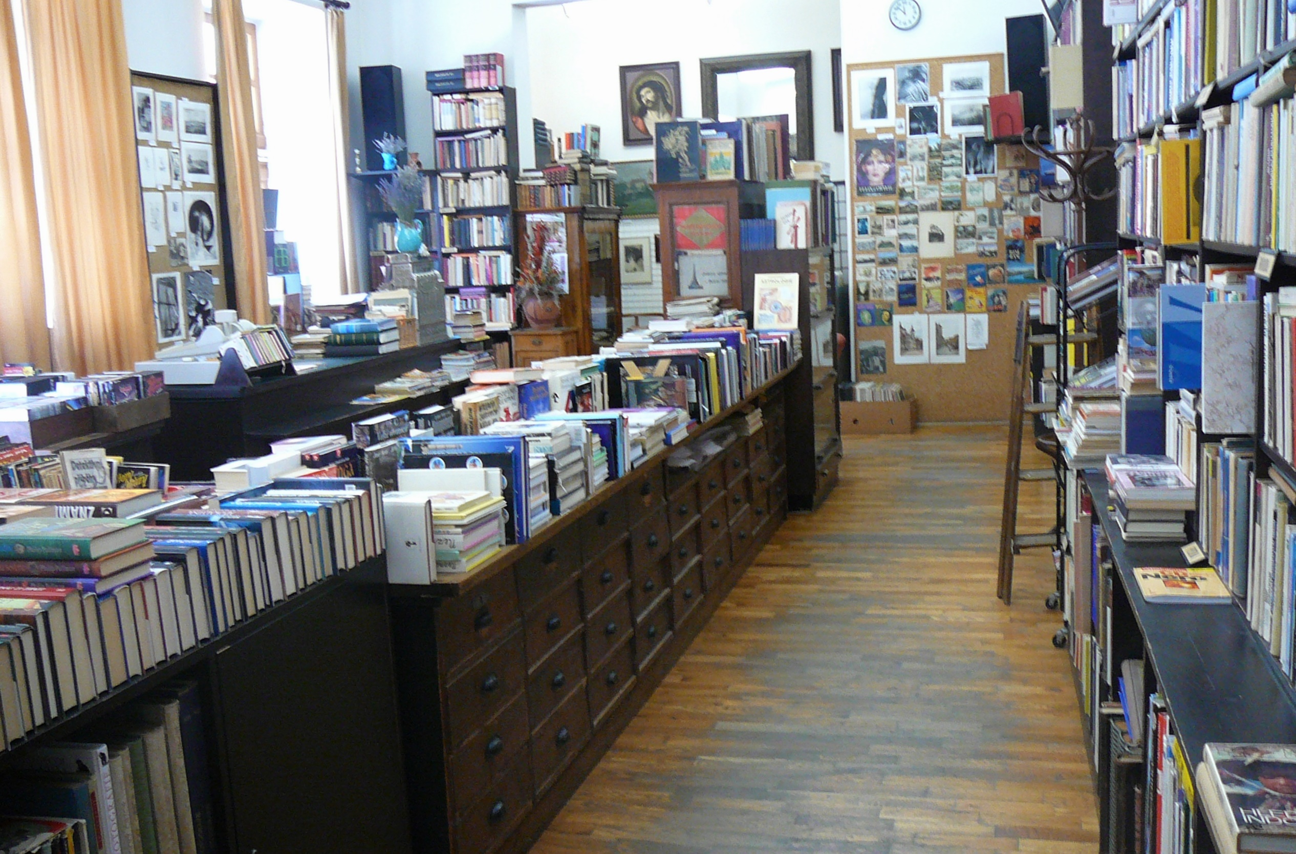 Antikvariat-sakar.cz foto 4