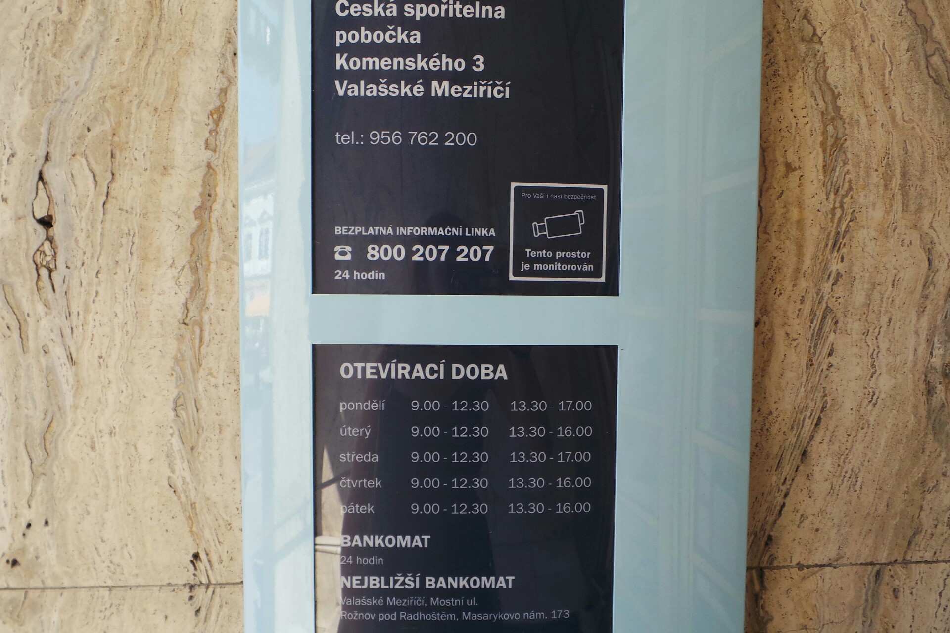 Bankomat České spořitelny foto 2