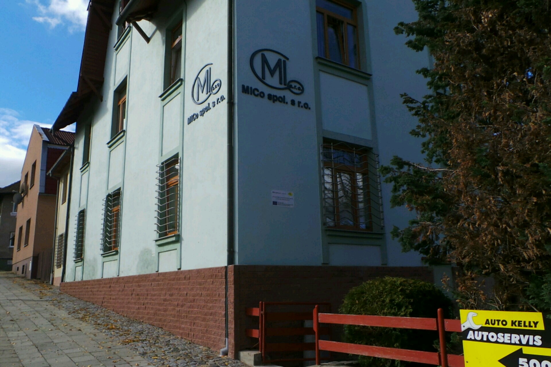 Public relations - Mgr. Zuzana Jayasundera