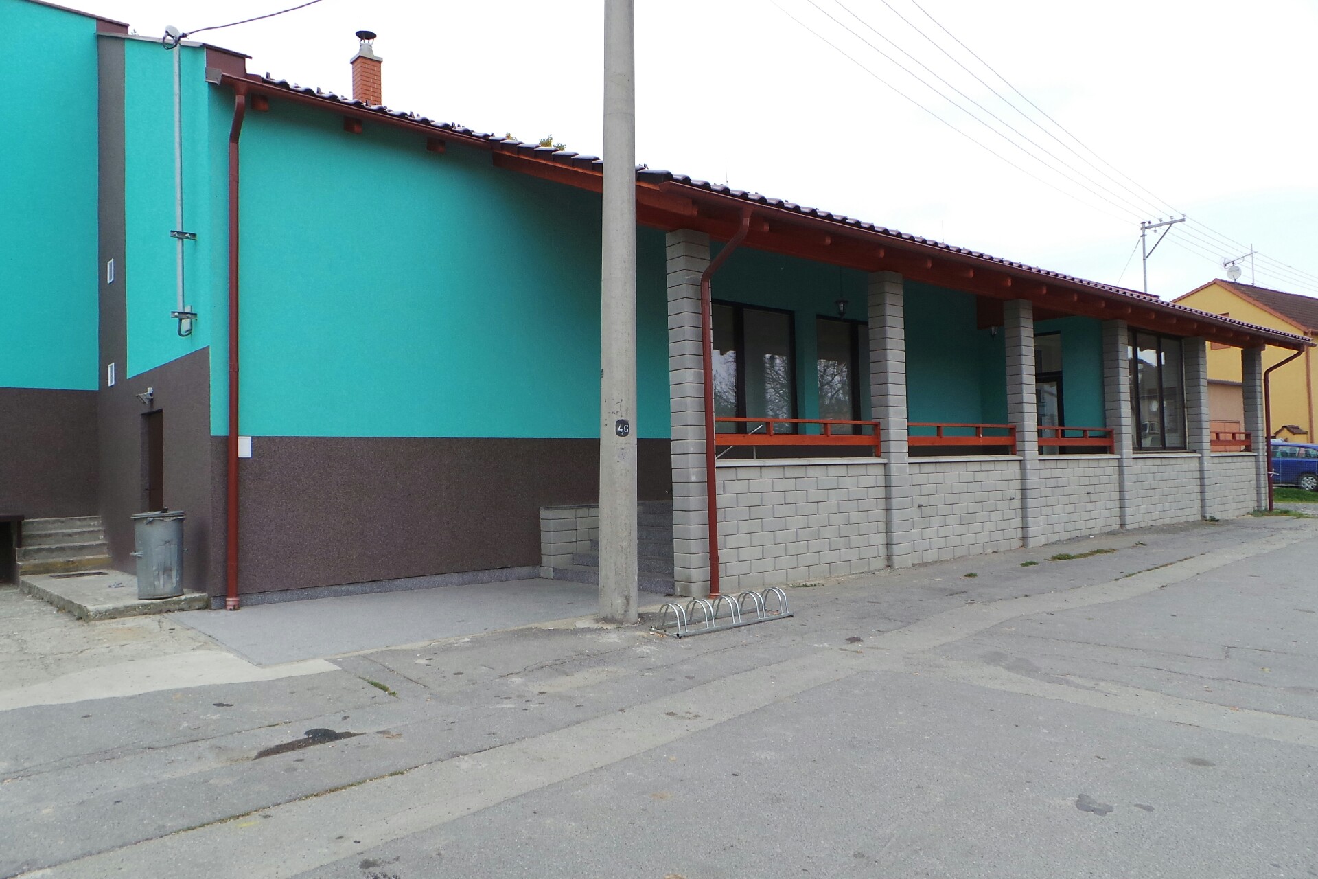 HRUŠKA - Ilona Žváčková foto 1