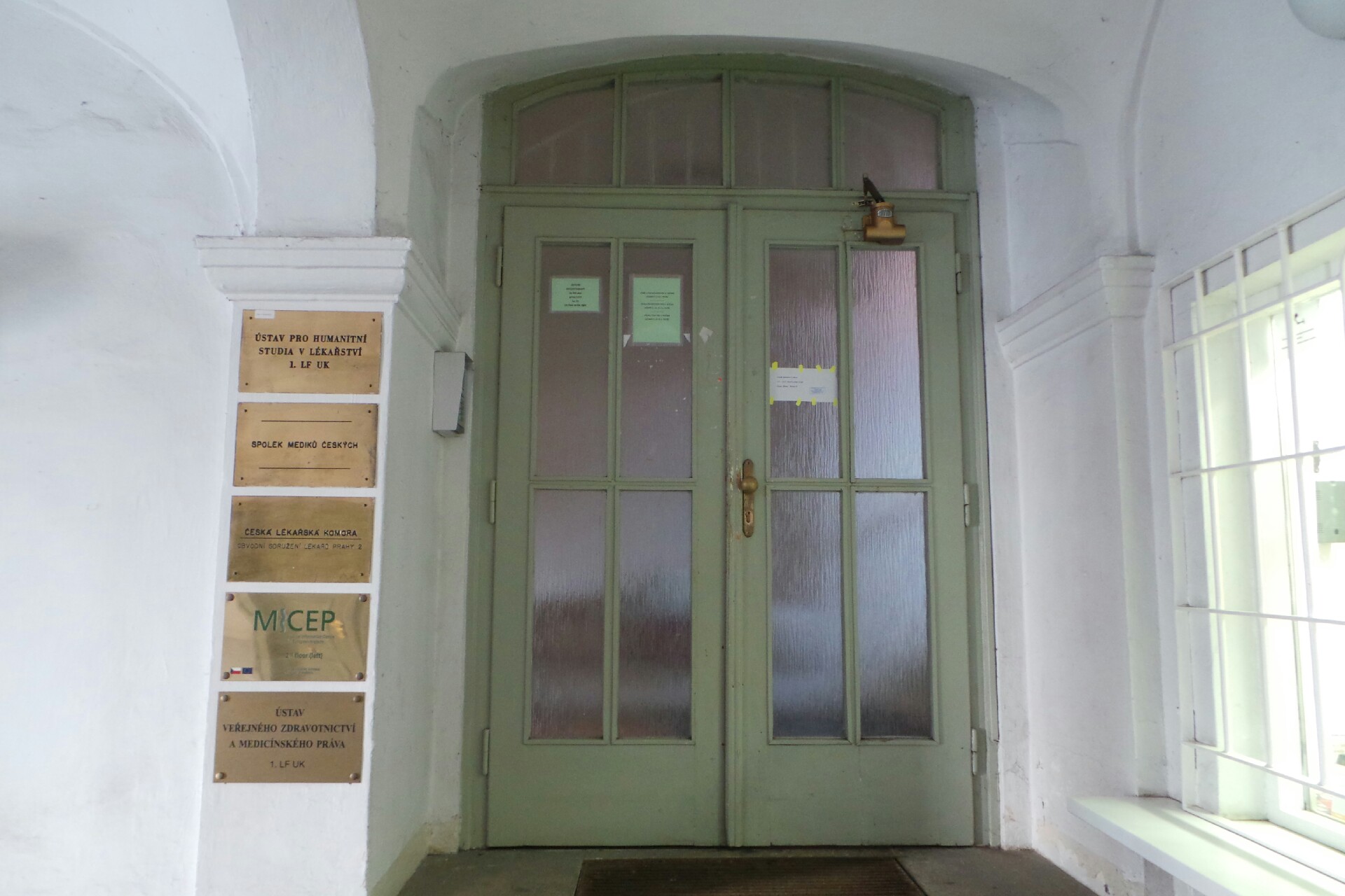 Spolek mediků českých