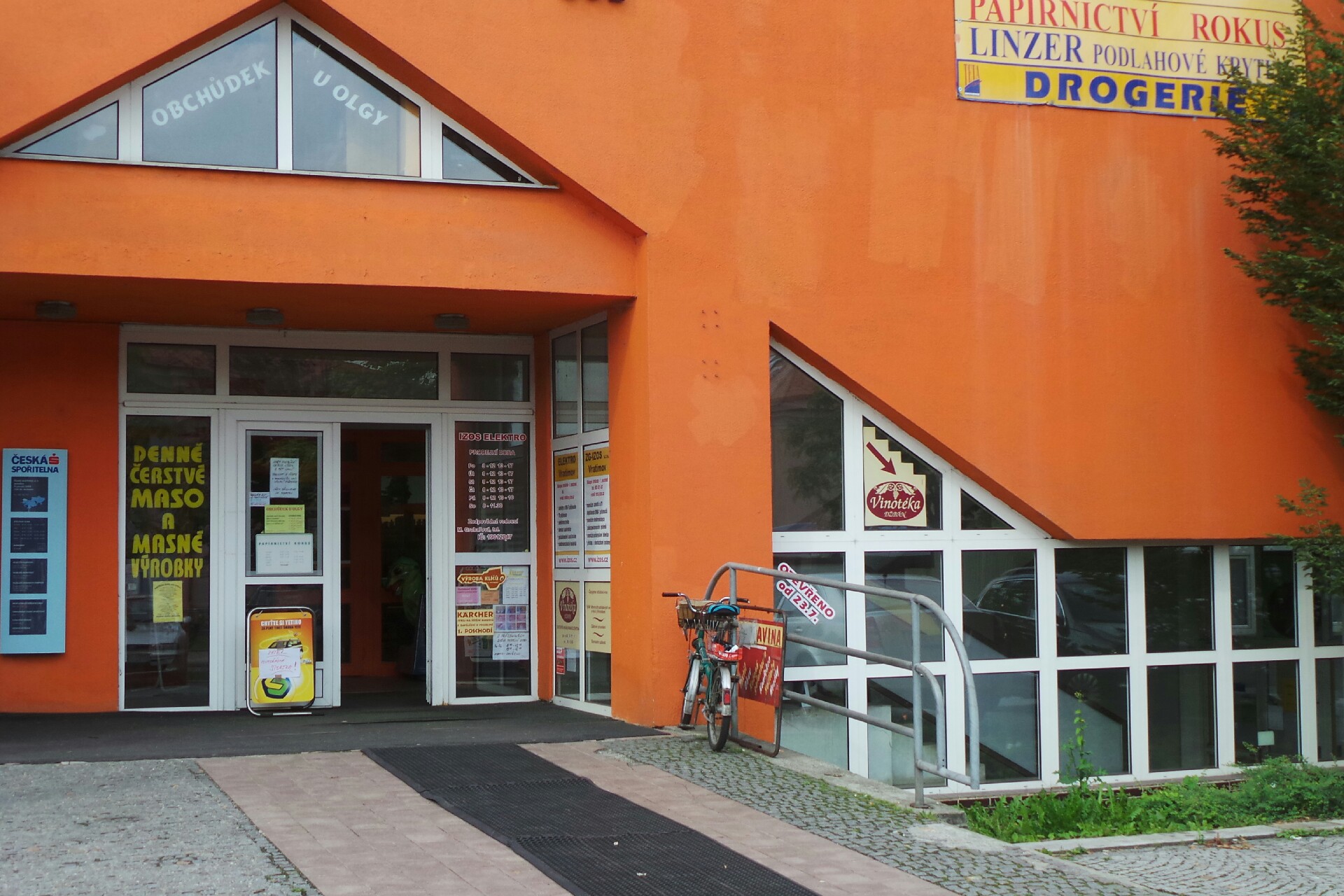 Bankomat České spořitelny foto 2