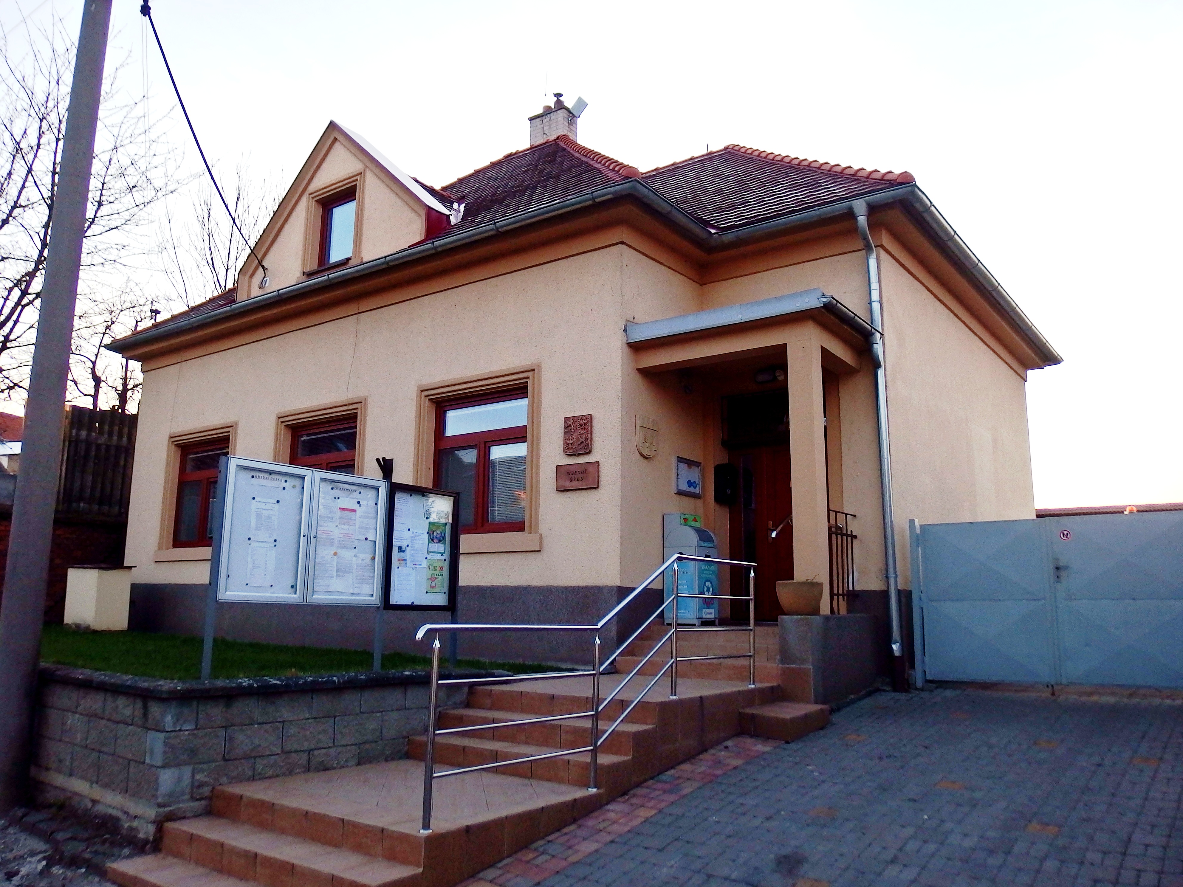 Bezměrov - obecní úřad