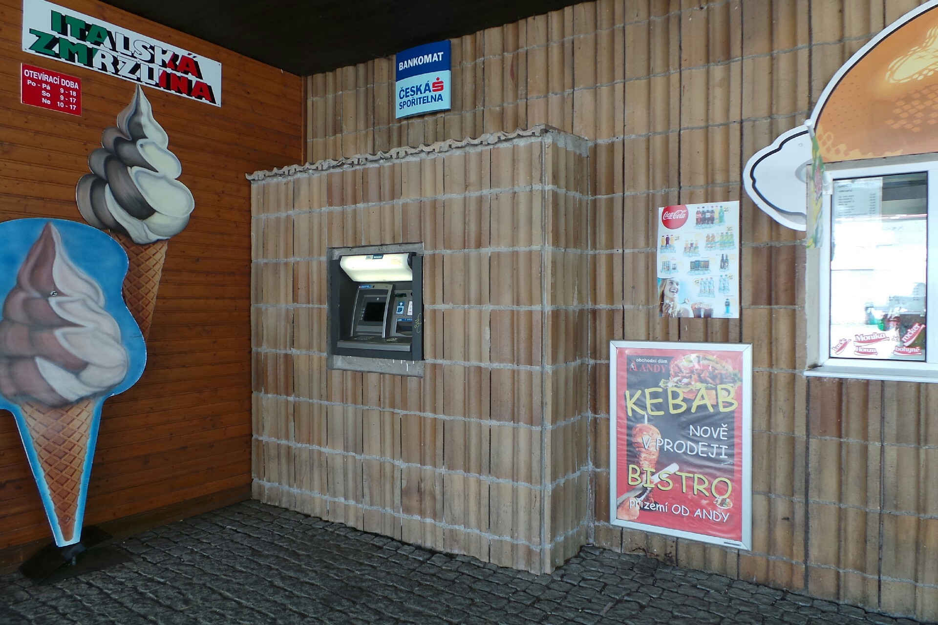 Bankomat České spořitelny