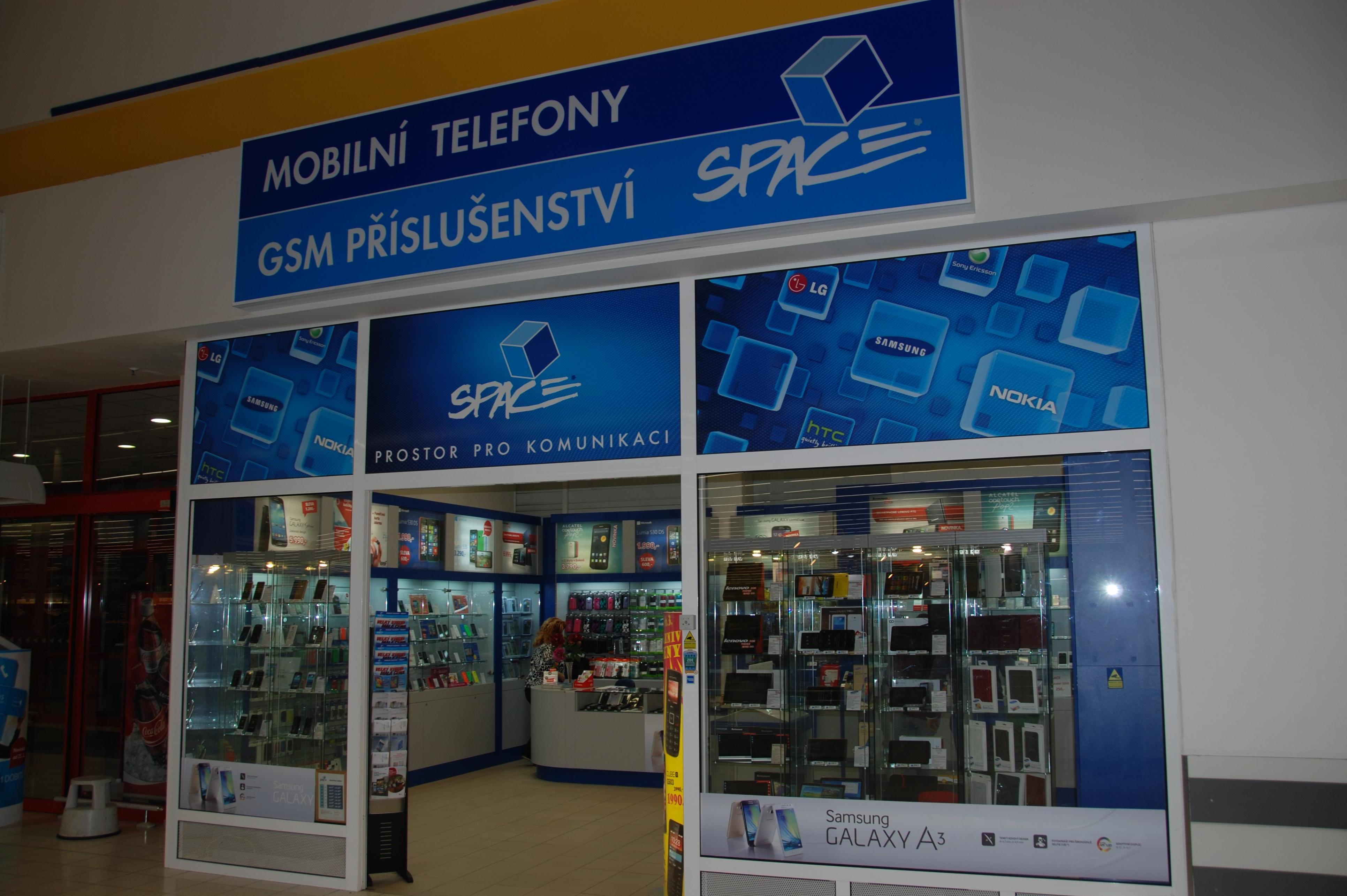 SPACE mobilní telefony
