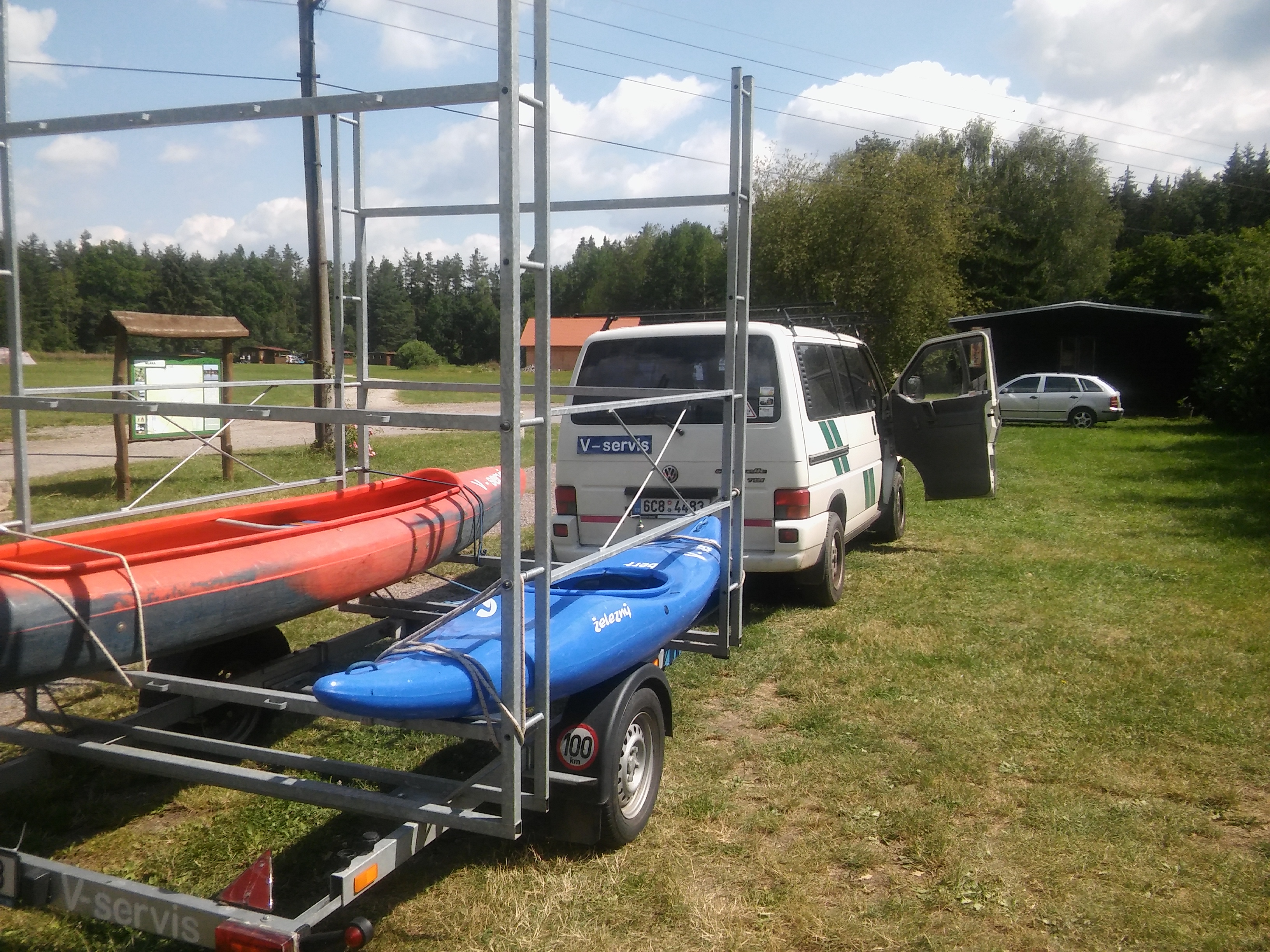 Půjčovna lodí a raftů V-servis