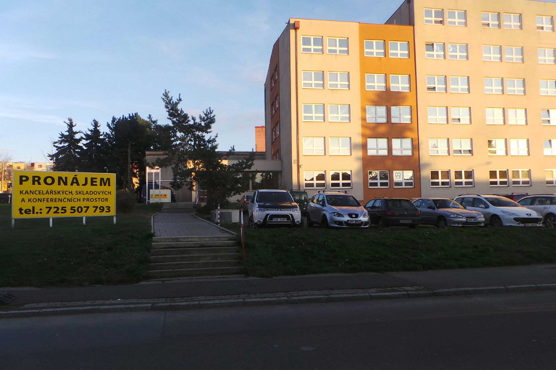 K L B, společnost s ručením omezeným