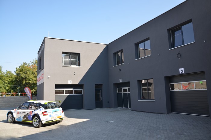 Pneucentrum-Motol foto 5