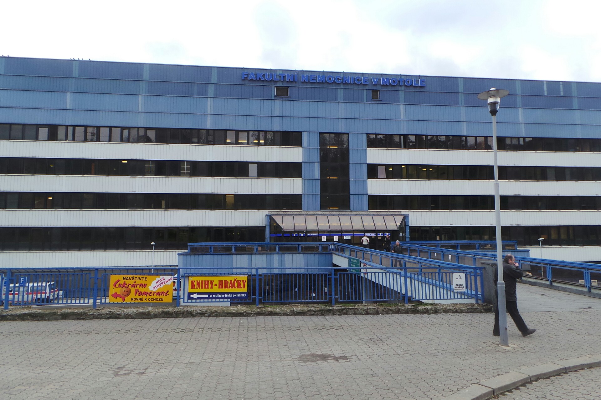 Odbor komunikace - FNMH, pracoviště Motol