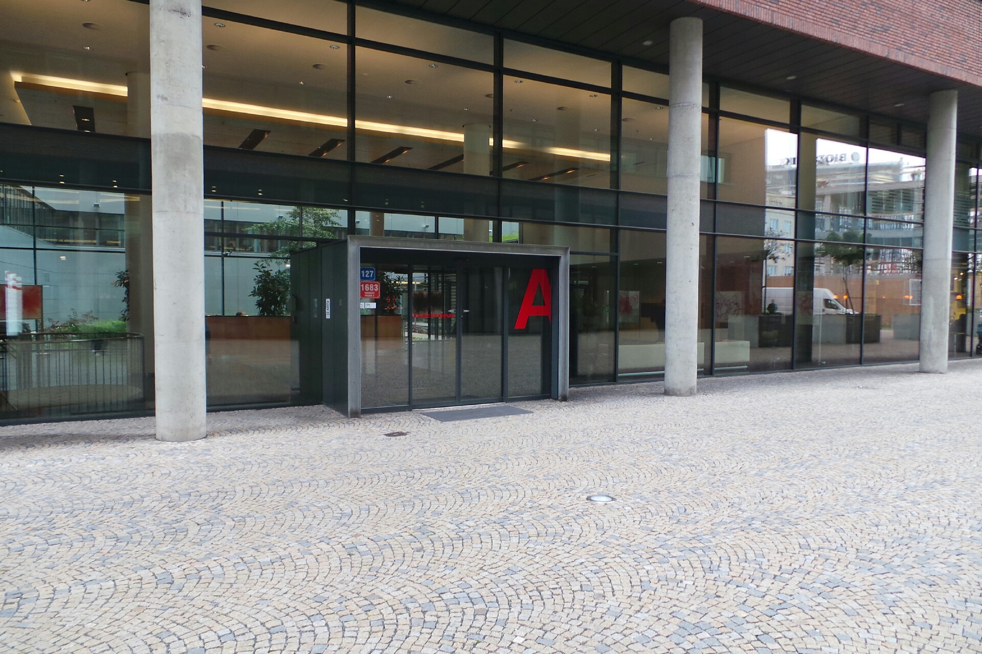 Mgr. Ondřej Křížek, advokát