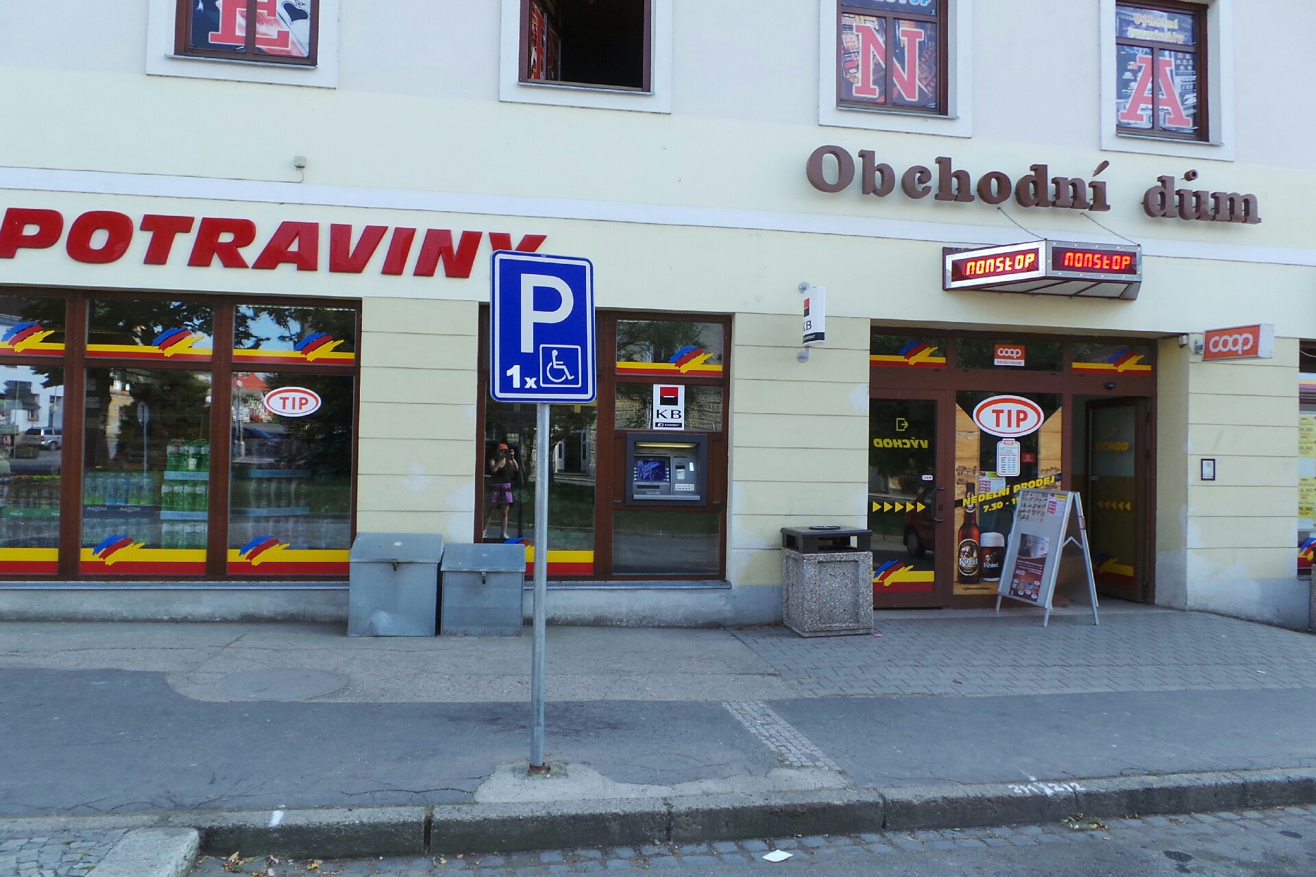 Bankomat Komerční banky