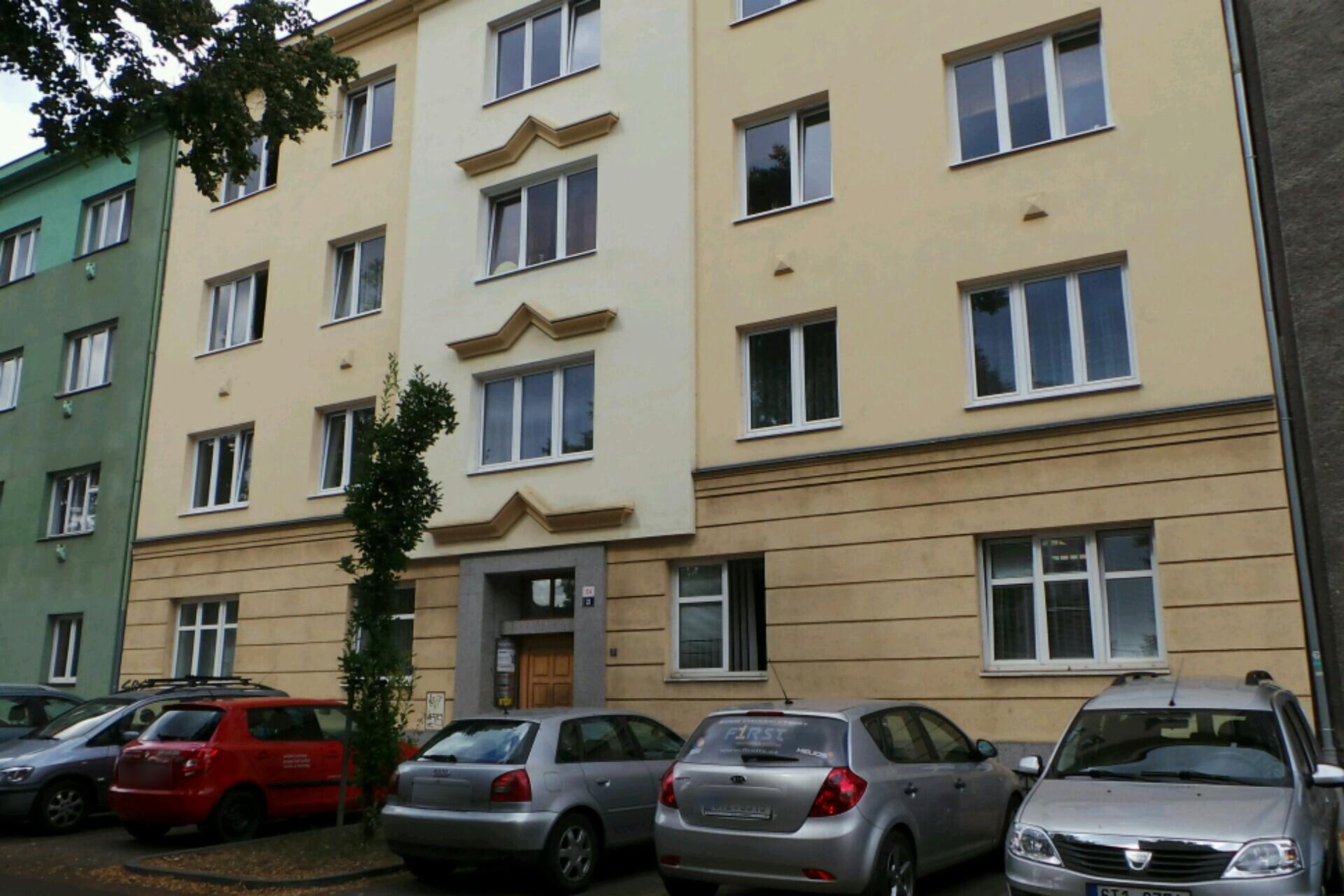 FULLCOM systems, s.r.o.