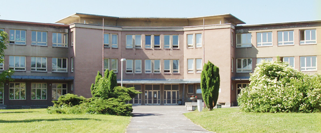 ZŠ Jirkov, Nerudova foto 2