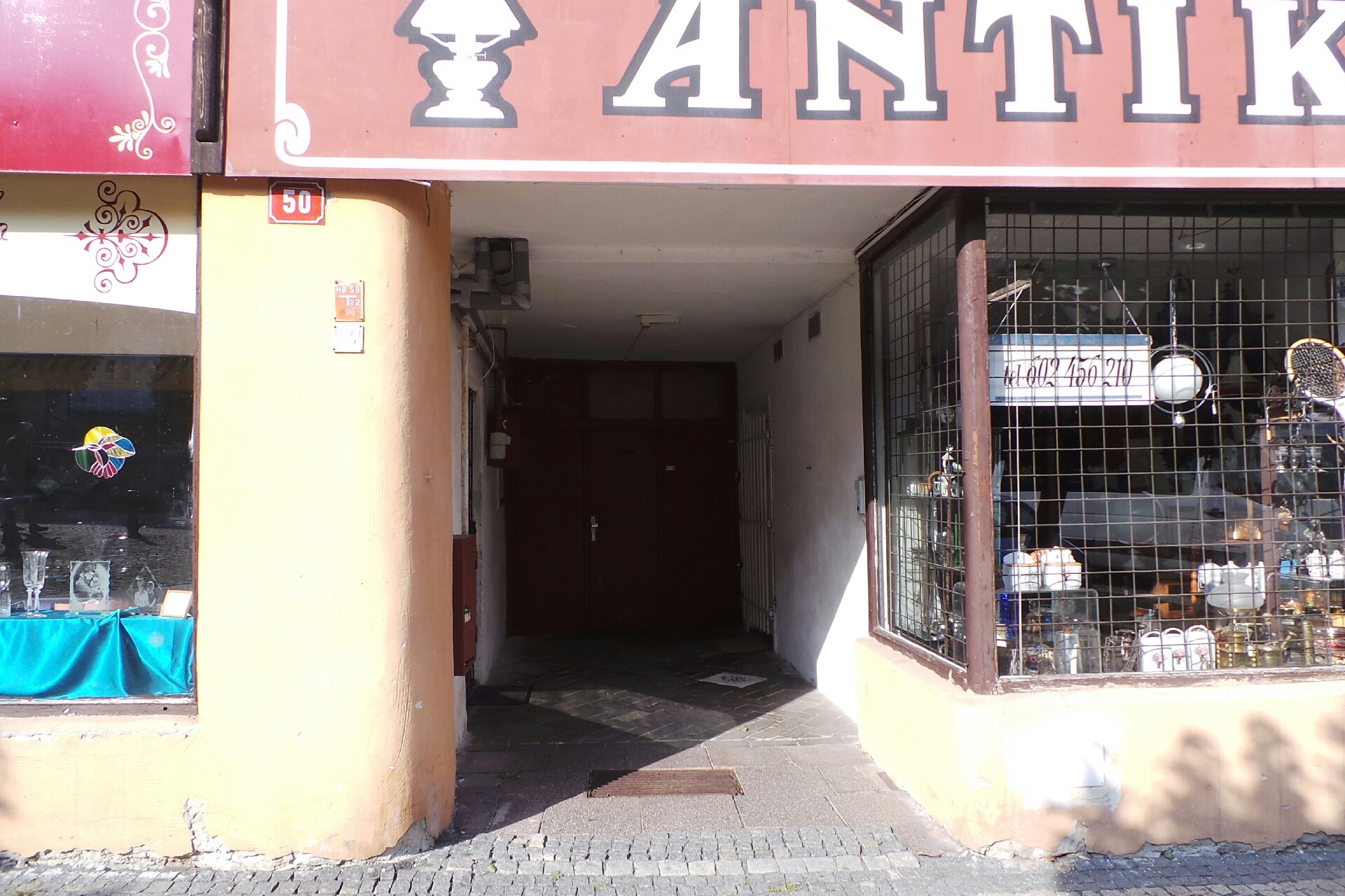 Starožitnosti Antik foto 2