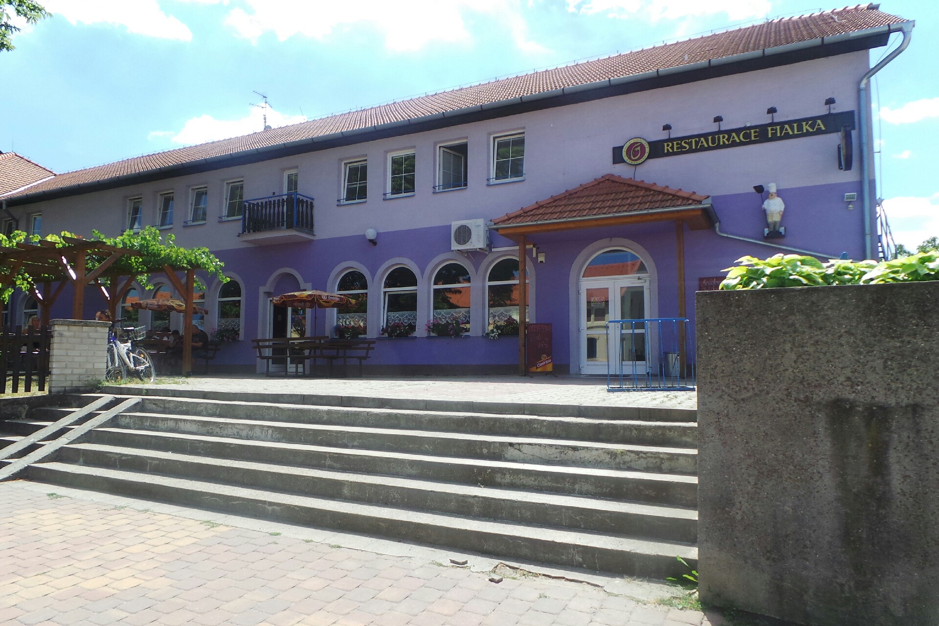 Restaurace Fialka