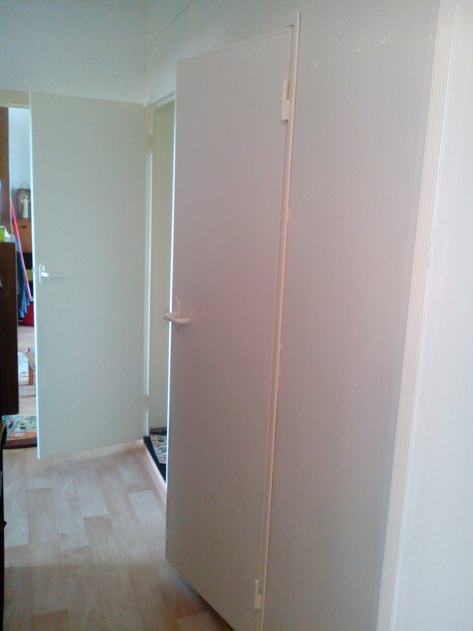 Renovia - RENOVACE DVEŘÍ, ZÁRUBNÍ a UMAKARTU foto 2