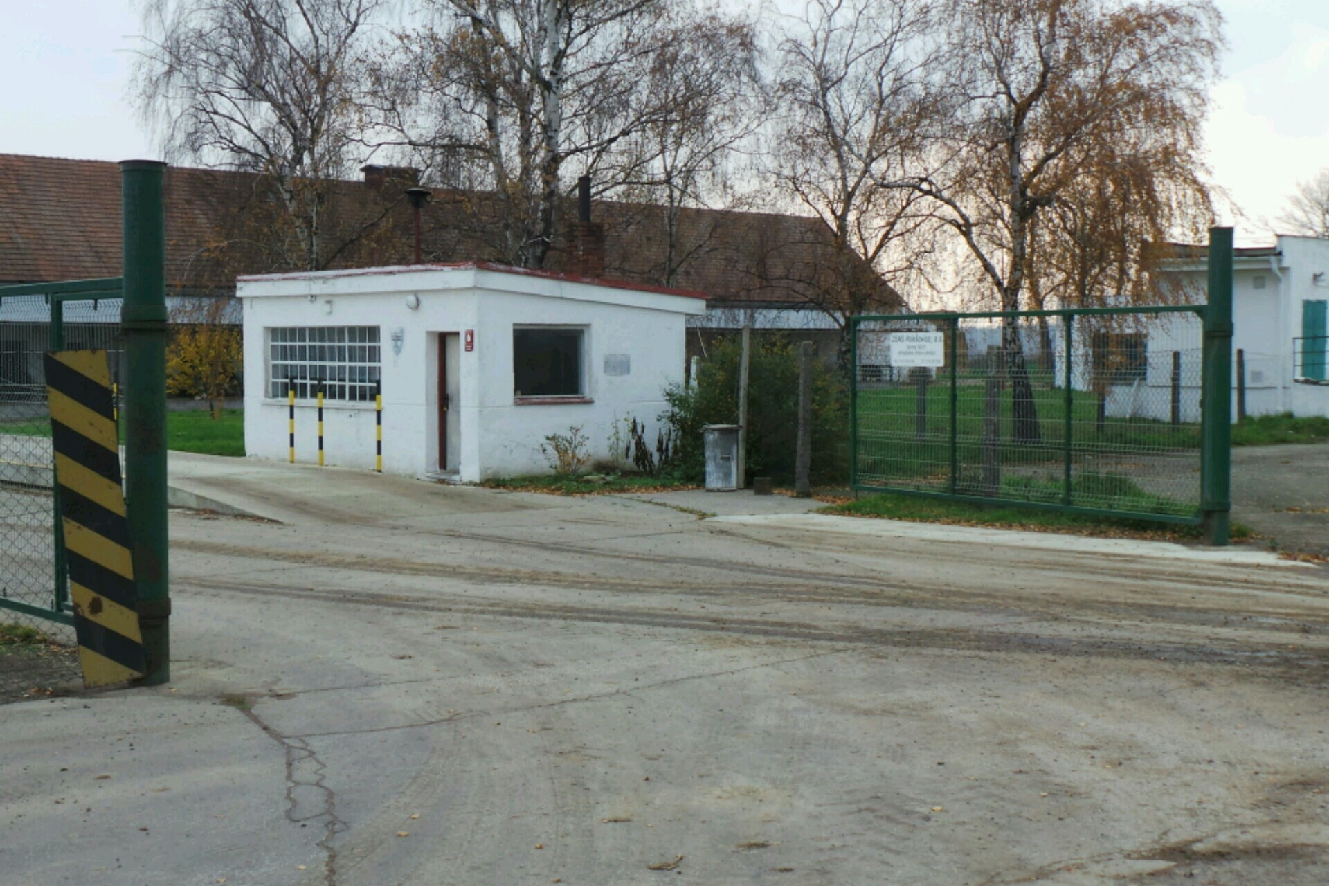 ZEAS Polešovice, a.s. - Farma NIVY foto 1