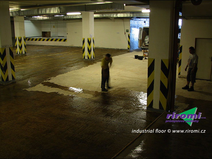 riromi s.r.o. průmyslové podlahy foto 3