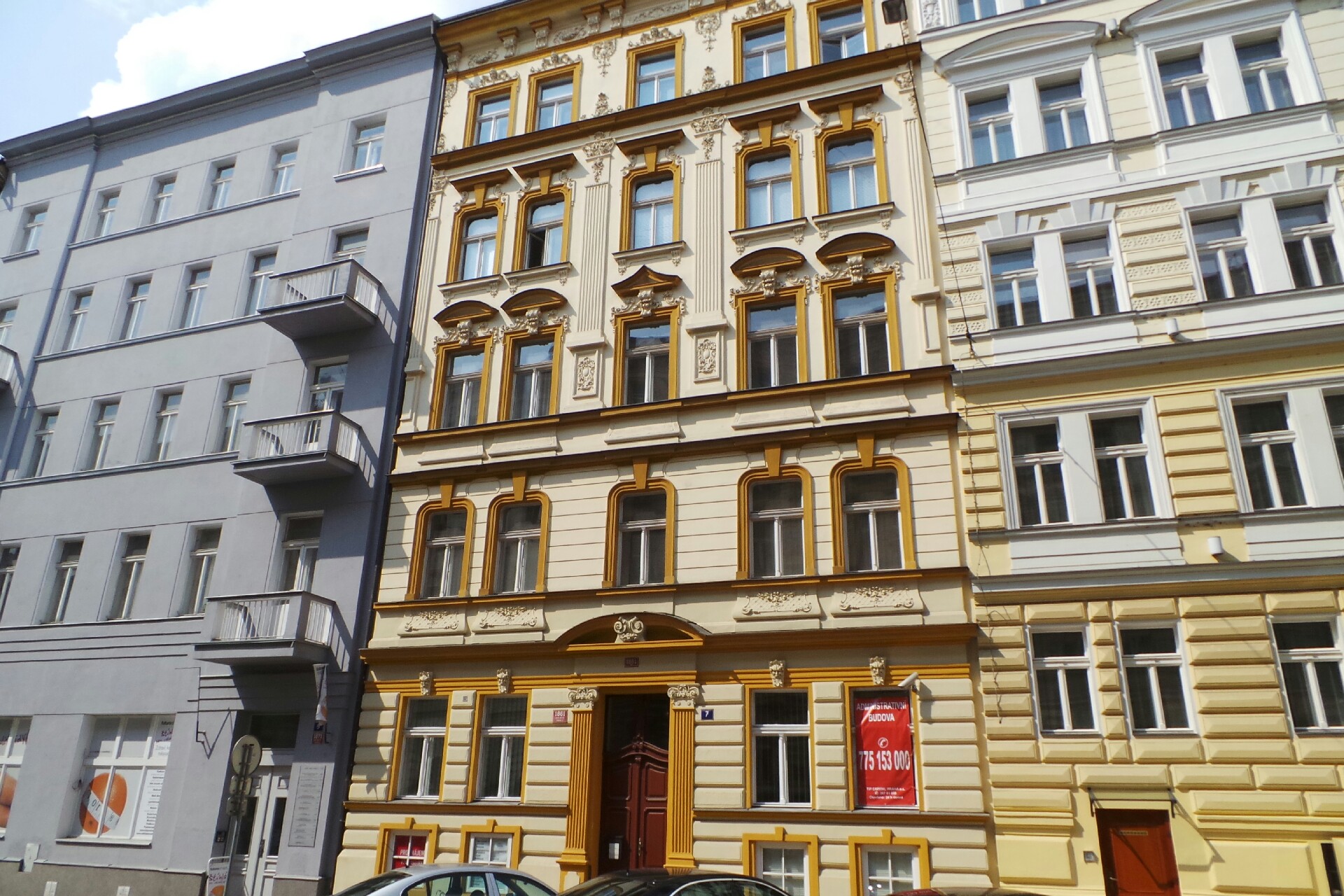 INVESTIME CS spol. s r.o.