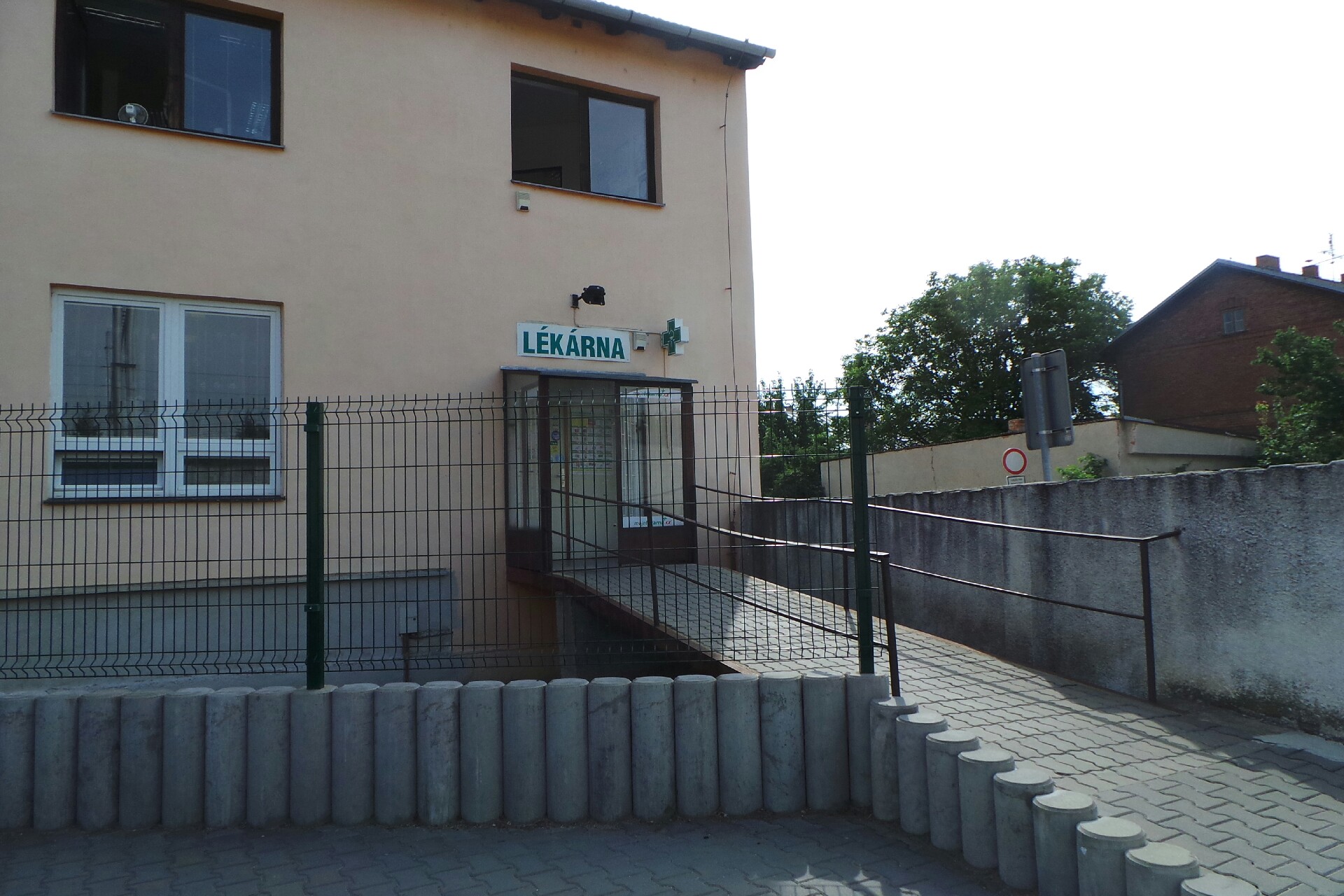 Lékárna Hrušovany u Brna