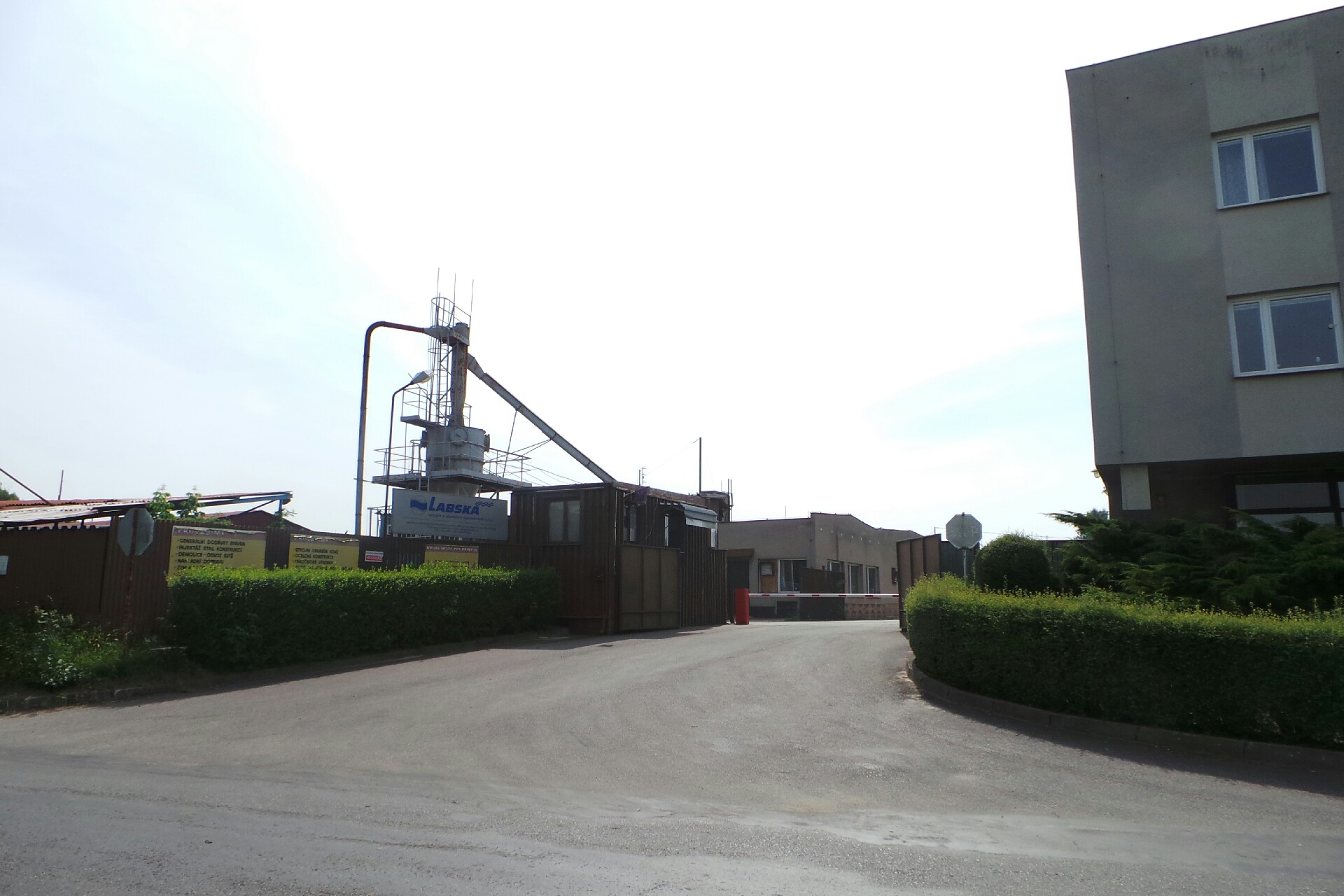 LABSKÁ, strojní a stavební společnost s.r.o. - Ocelové konstrukce