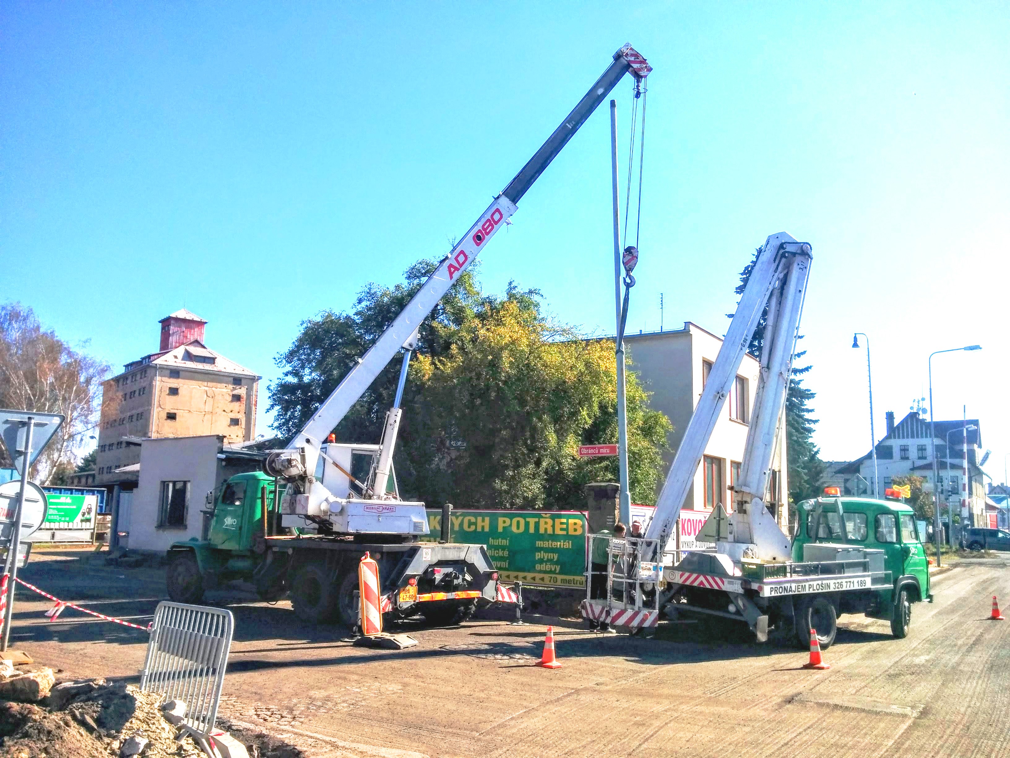 ELTRO ŠŤASTNÝ, s.r.o. - výkopové práce foto 2