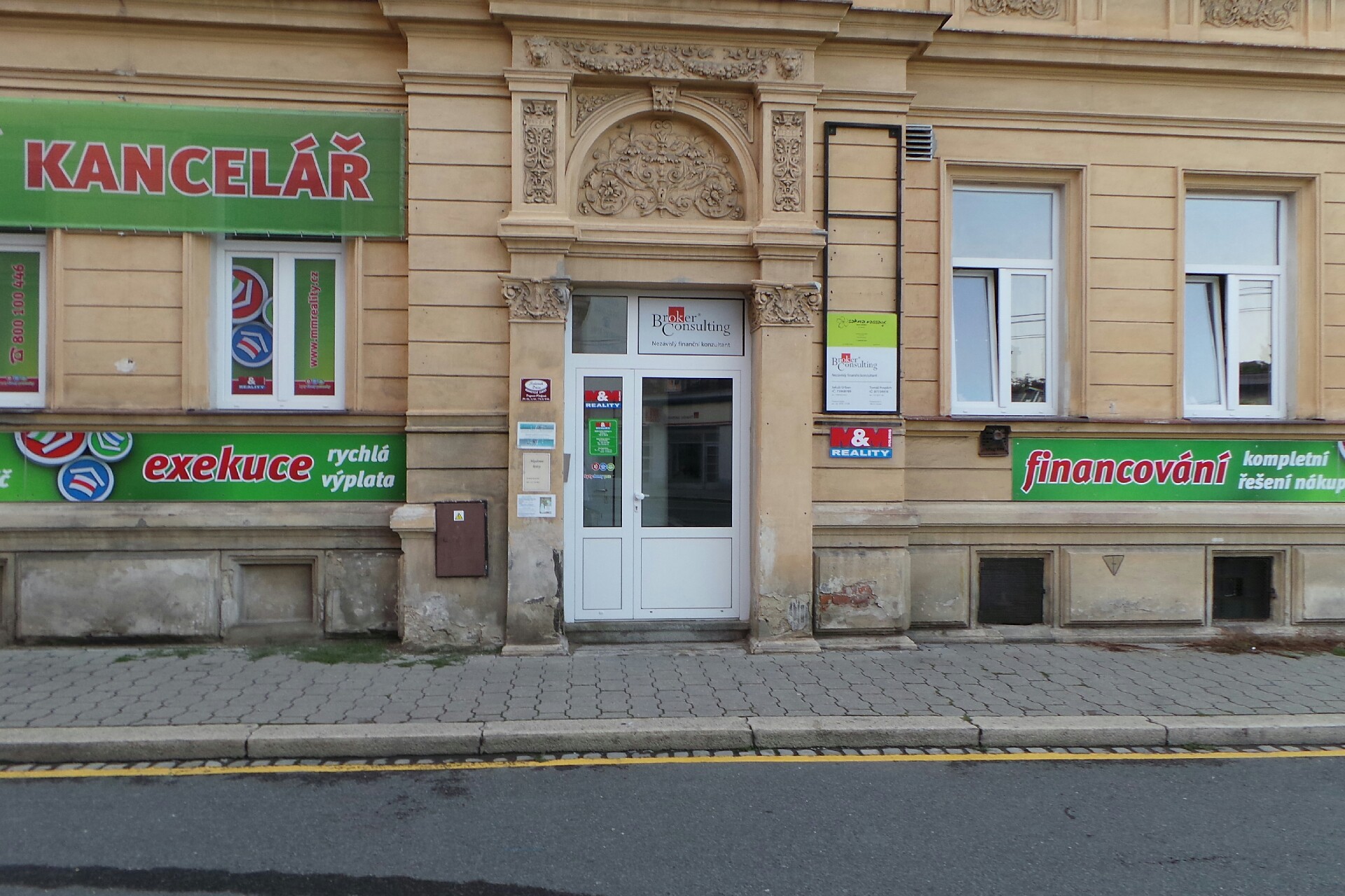 Jakub Urban - Broker Consulting