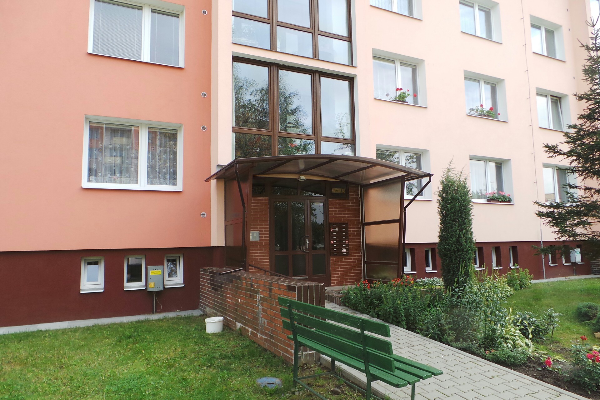 ISO SYSTEM Ing. Jan Pitela