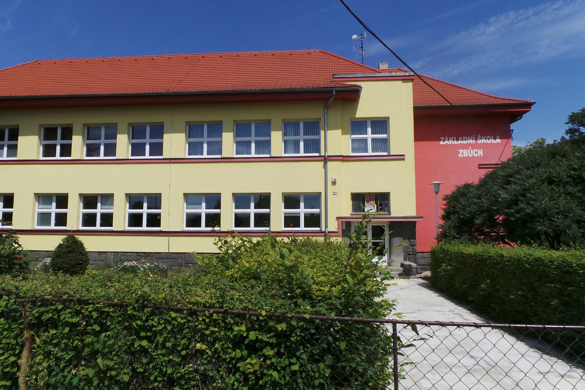 ZŠ Zbůch, Hornická