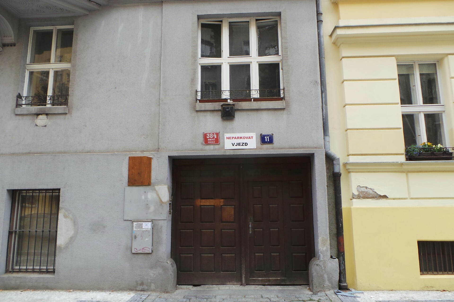 Jaroslav Kutina - ELEINST